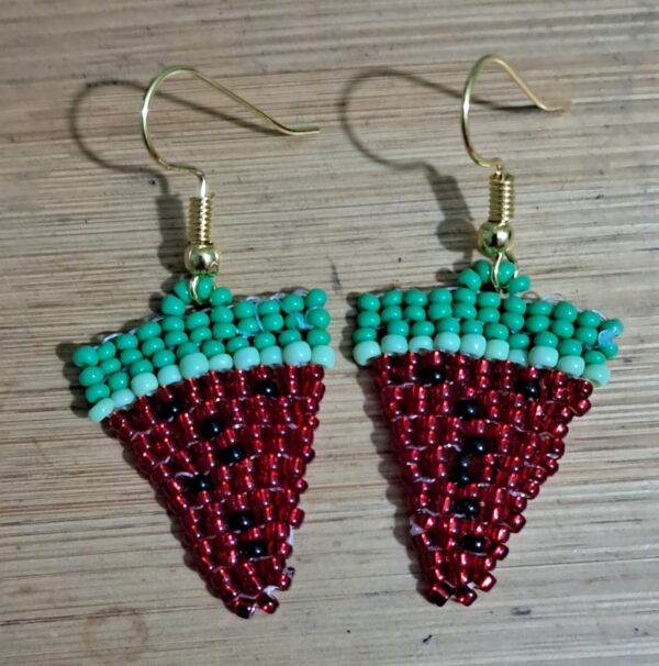 Design earrings